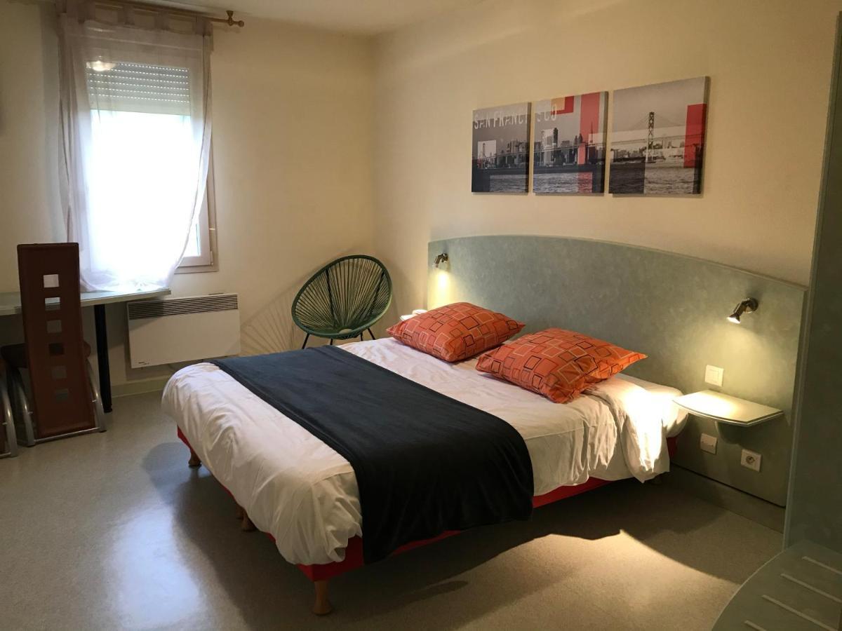 Abel Hotel Langeac Zewnętrze zdjęcie