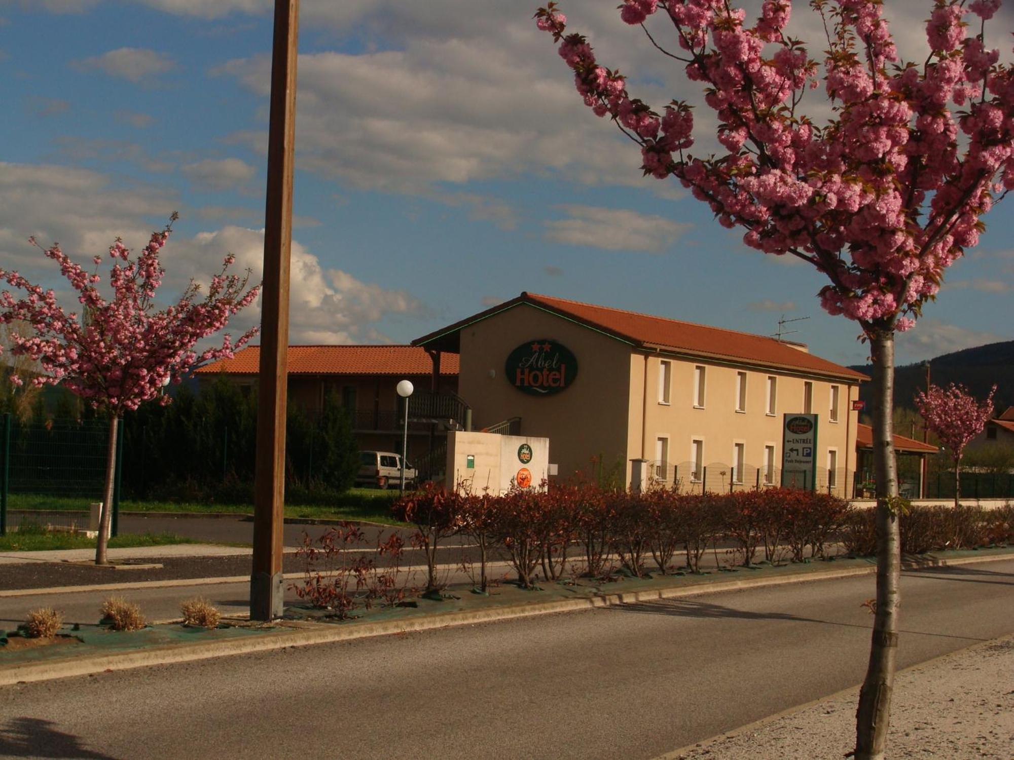 Abel Hotel Langeac Zewnętrze zdjęcie